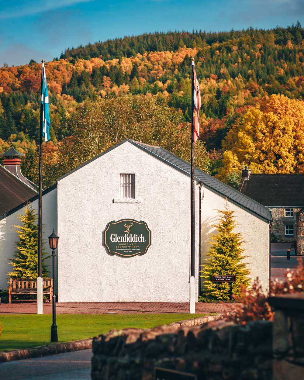 tour of glenfiddich distillery