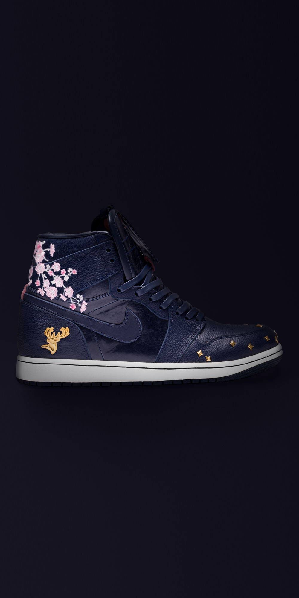 Glenfiddich Grand Yozakura custom sneakers