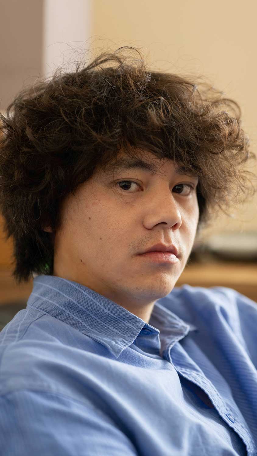 Chen Xiaoguo Artist