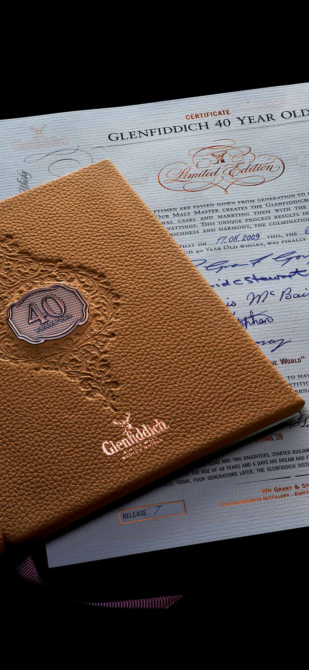 Glenfiddich 40 year old certificate and leather book